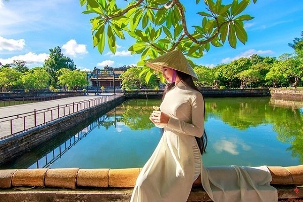 Thời tiết giao mùa là thời điểm đẹp nhất để du lịch Huế Thời tiết giao mùa là thời điểm đẹp nhất để du lịch Huế