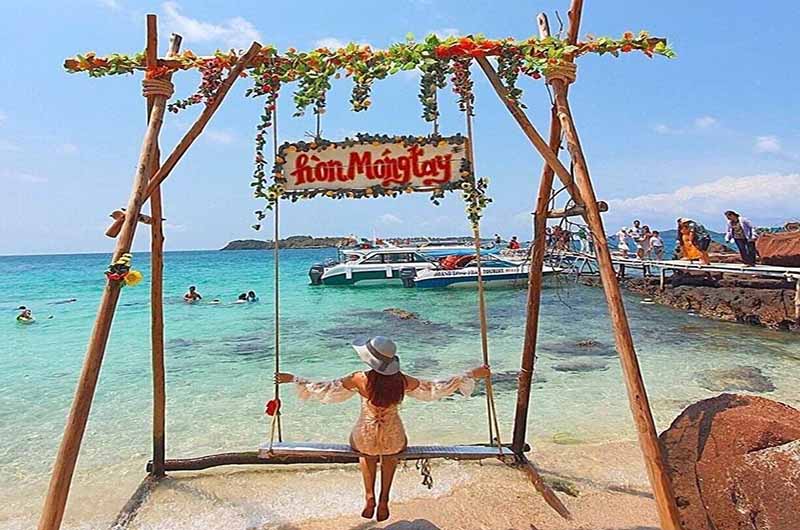 Check-in tại Hòn Móng Tay Check-in tại Hòn Móng Tay