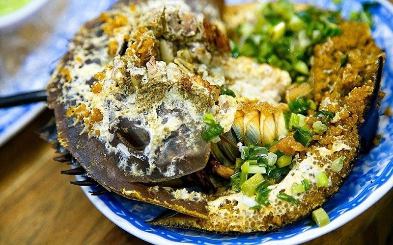 Sam trứng nướng mỡ hành đặc sản Cát Bà Sam trứng nướng mỡ hành đặc sản Cát Bà