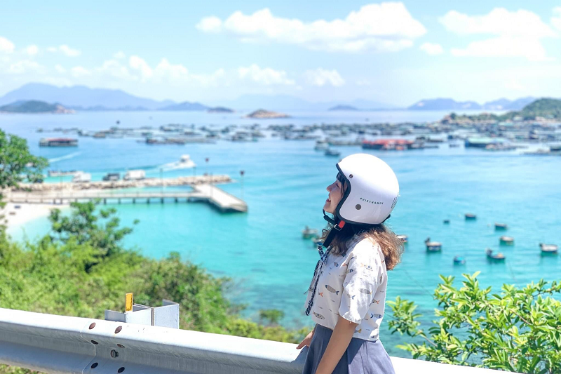 Di chuyển bằng xe máy Di chuyển bằng xe máy