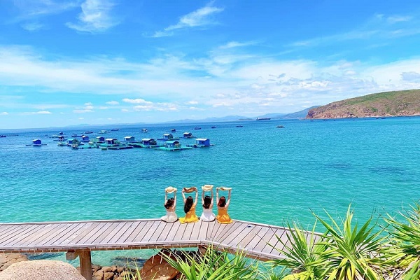Đảo H&ograve;n Kh&ocirc; thường được kết hợp tham quan tour Kỳ Co &ndash;Eo Gi&oacute;