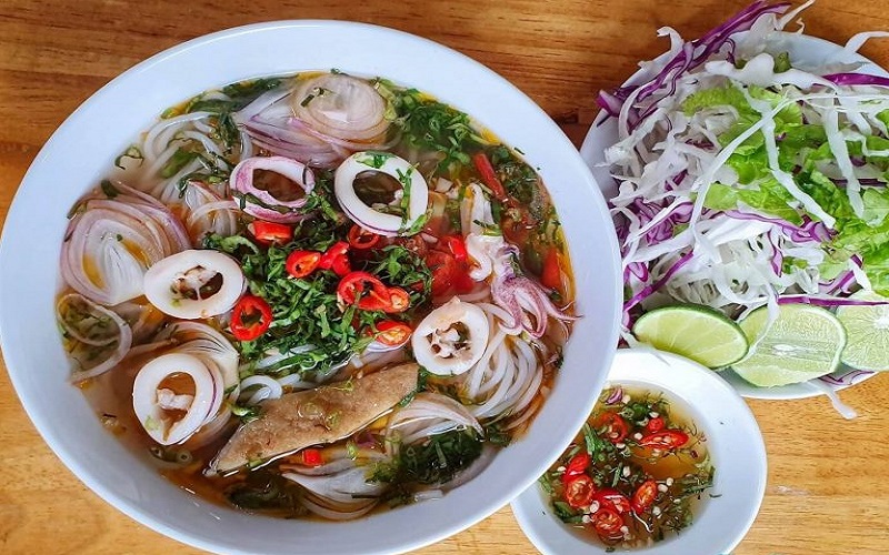 Bún mực Bún mực
