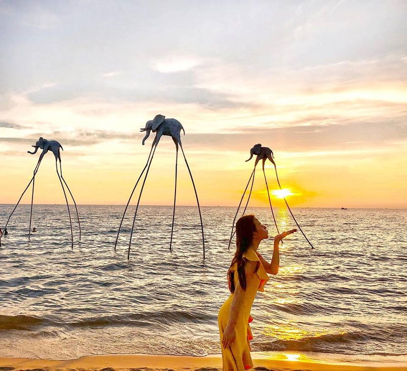 Sunset Sanato