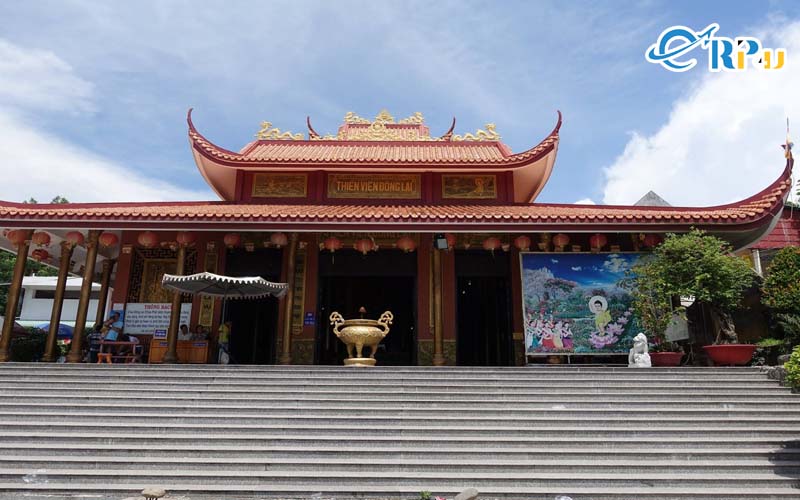 Ch&ugrave;a B&aacute;nh X&egrave;o tọa lạc tại An Giang