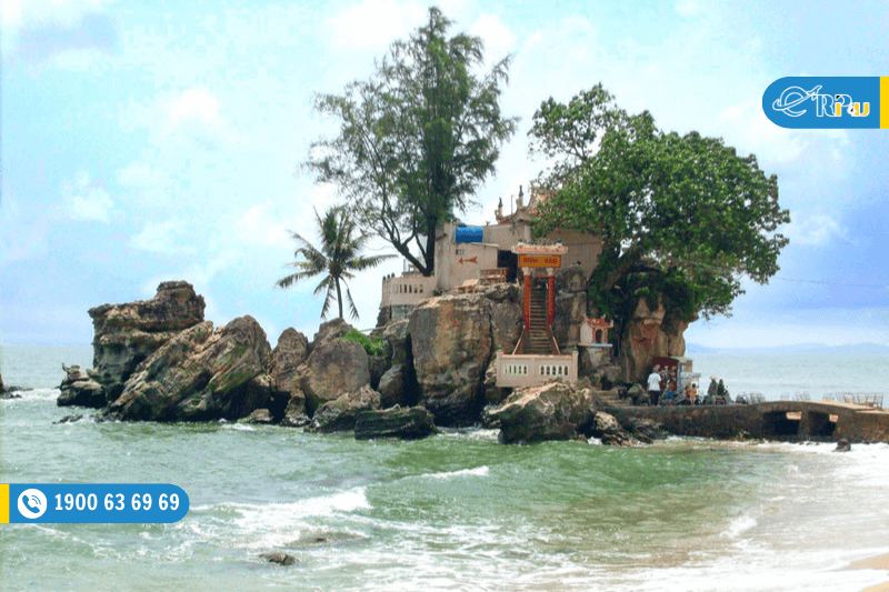 Giới thiệu về Dinh Cậu Ph&uacute; Quốc