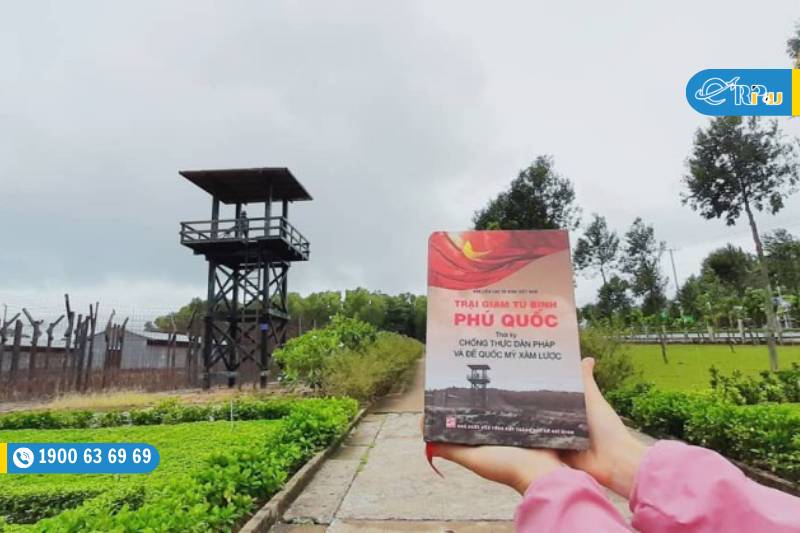 &Yacute; nghĩa lịch sử của nh&agrave; t&ugrave; Ph&uacute; Quốc