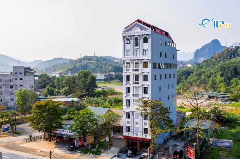 Kh&aacute;ch sạn Đinh Gia H&agrave; Giang