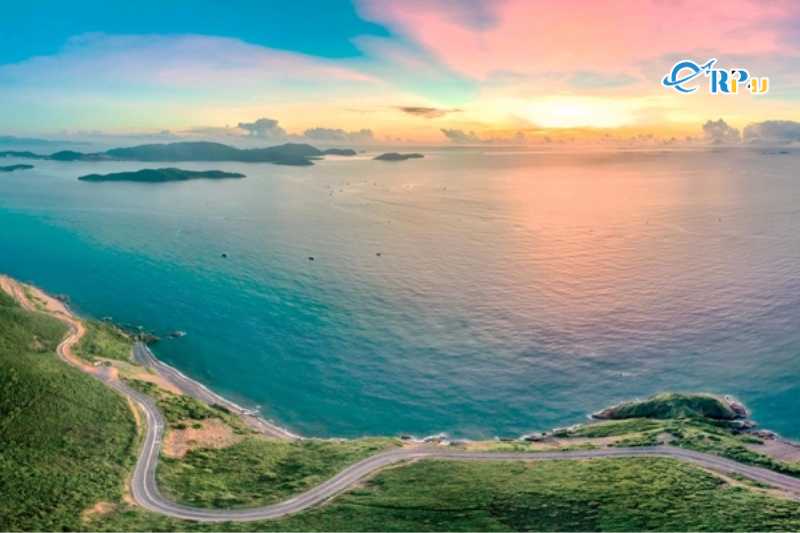 Đi du lịch Vịnh Cam Ranh thời điểm n&agrave;o?