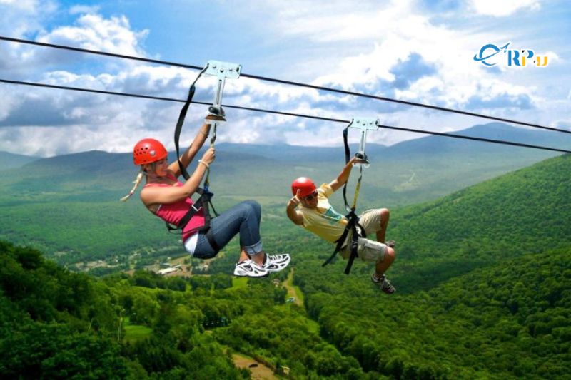 chơi zipline th&aacute;c dải yếm