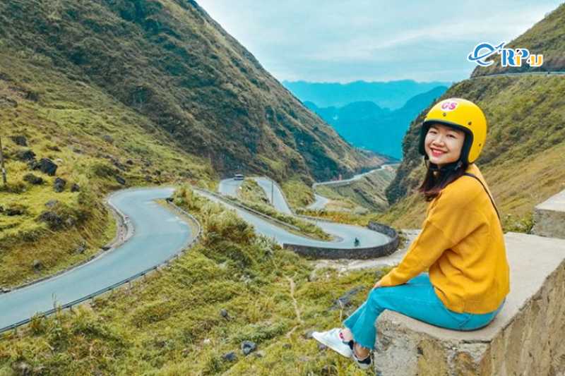 Di chuyển đến Cao nguy&ecirc;n đ&aacute; Đồng Văn