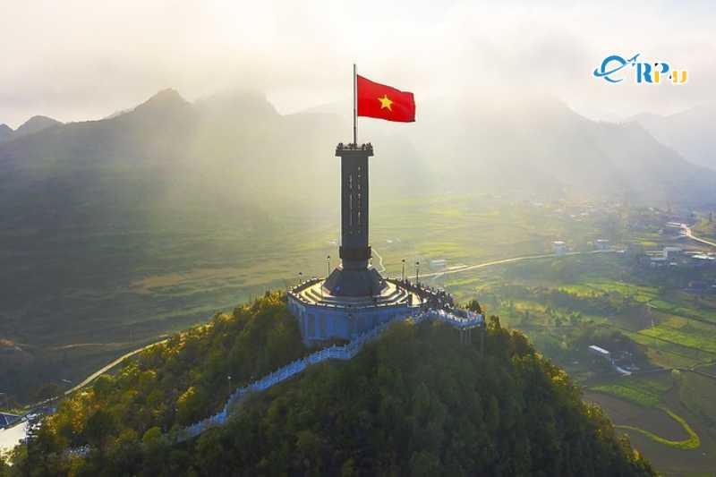 Cột cờ Lũng C&uacute; ở đ&acirc;u?