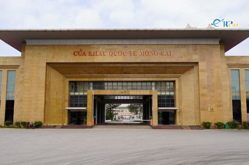 Cửa khẩu M&oacute;ng C&aacute;i