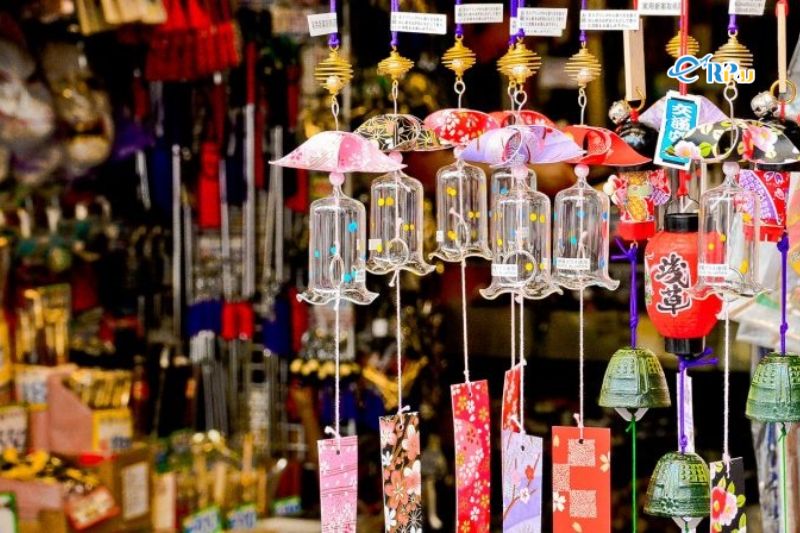 Đi Lệ Giang mua g&igrave; l&agrave;m qu&agrave; mang về?