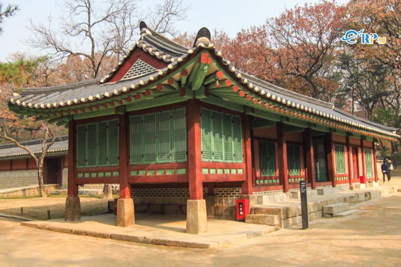 Ch&ugrave;a Jongmyo