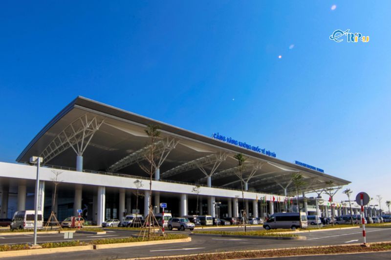 Di chuyển đến s&acirc;n bay Nội B&agrave;i bằng c&aacute;ch n&agrave;o?