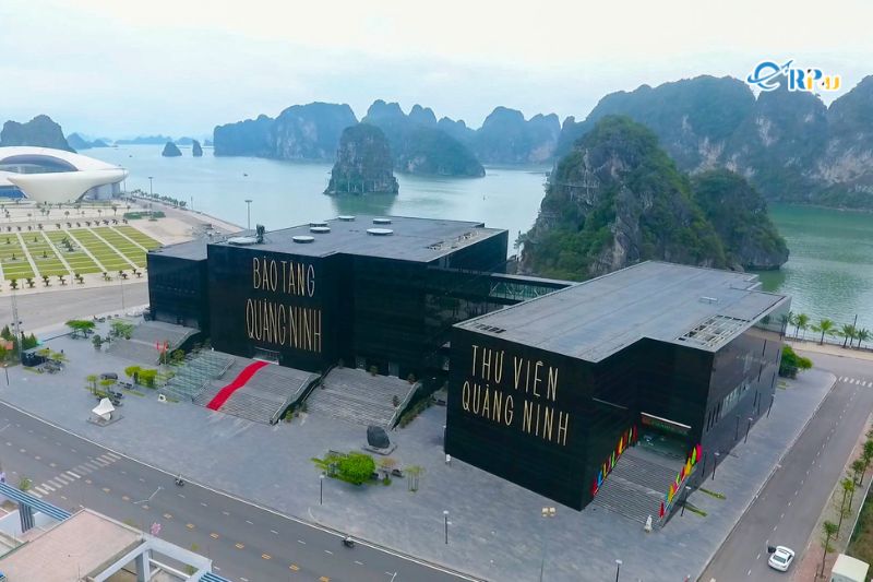Bảo t&agrave;ng Quảng Ninh