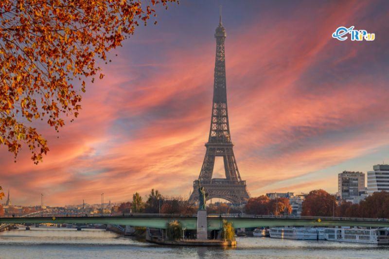 Tháp Eiffel Tháp Eiffel