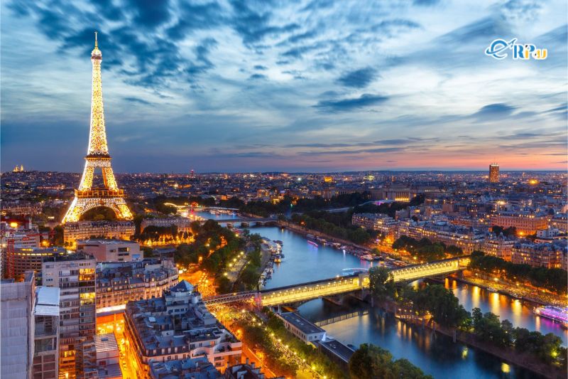Giới thiệu đ&ocirc;i n&eacute;t về nước Ph&aacute;p