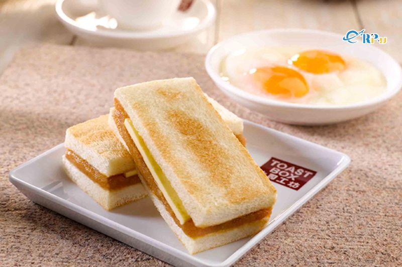 B&aacute;nh m&igrave; nướng Kaya