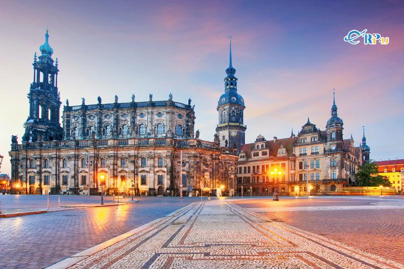 Tour Đức - H&agrave; Lan - Luxembourg - Bỉ - Ph&aacute;p