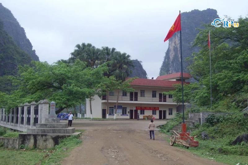Cửa khẩu P&ograve; Peo