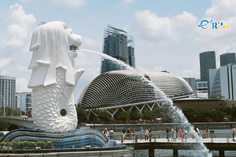 Đ&ocirc;i n&eacute;t về Singapore