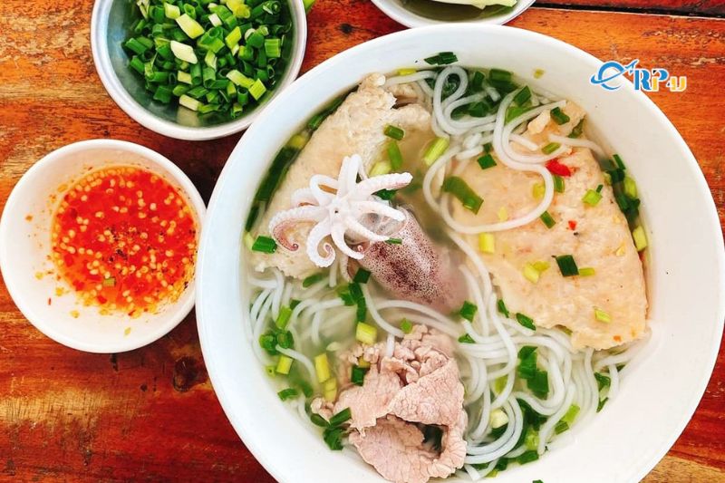 B&uacute;n quậy