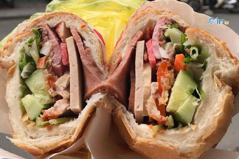 B&aacute;nh m&igrave; S&agrave;i G&ograve;n