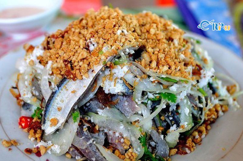 Gỏi c&aacute; tr&iacute;ch 