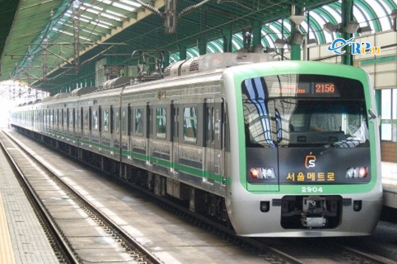 T&agrave;u điện ngầm ở H&agrave;n Quốc