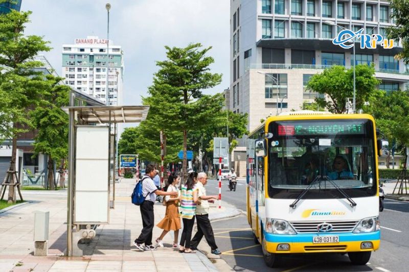 Phương tiện di chuyển từ s&acirc;n bay về trung t&acirc;m Đ&agrave; Nẵng&nbsp;