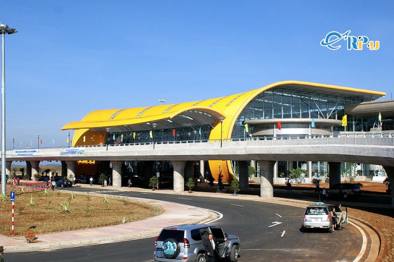Phương tiện di chuyển từ s&acirc;n bay về trung t&acirc;m Đ&agrave; Lạt