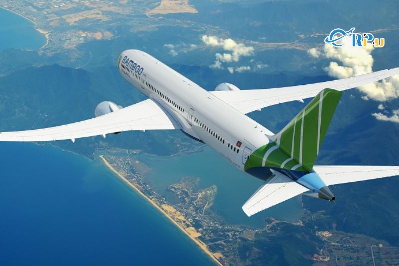 Gi&aacute; v&eacute; m&aacute;y bay Đ&agrave; Lạt - Đ&agrave; Nẵng của Bamboo Airways