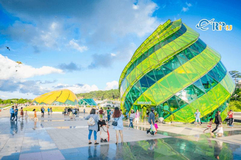 Quảng trường L&acirc;m Vi&ecirc;n