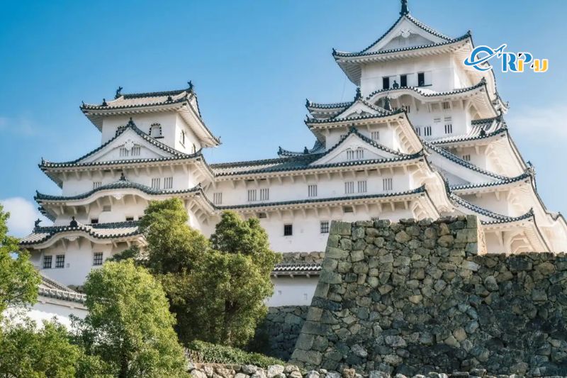 L&acirc;u đ&agrave;i Himeji 