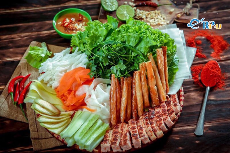 Nem nướng Đ&agrave; Lạt