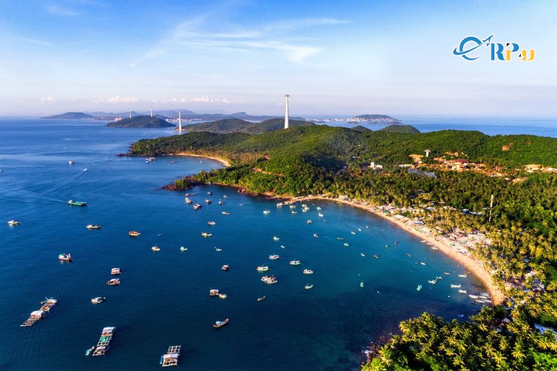 Cảng h&agrave;ng kh&ocirc;ng quốc tế Ph&uacute; Quốc 