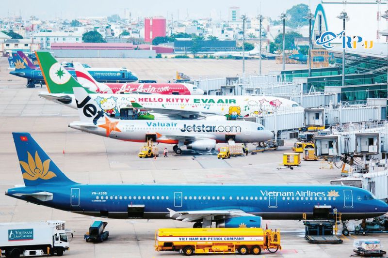 H&atilde;ng h&agrave;ng kh&ocirc;ng n&agrave;o đang khai th&aacute;c chuyến bay Đ&agrave; Nẵng - H&agrave; Nội&nbsp;&nbsp;