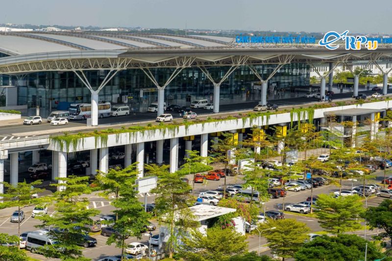 Cảng h&agrave;ng kh&ocirc;ng quốc tế Nội B&agrave;i