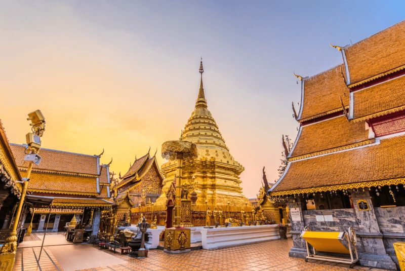 Những thuận lợi v&agrave; kh&oacute; khăn khi tới Th&aacute;i Lan du lịch hoặc sinh sống