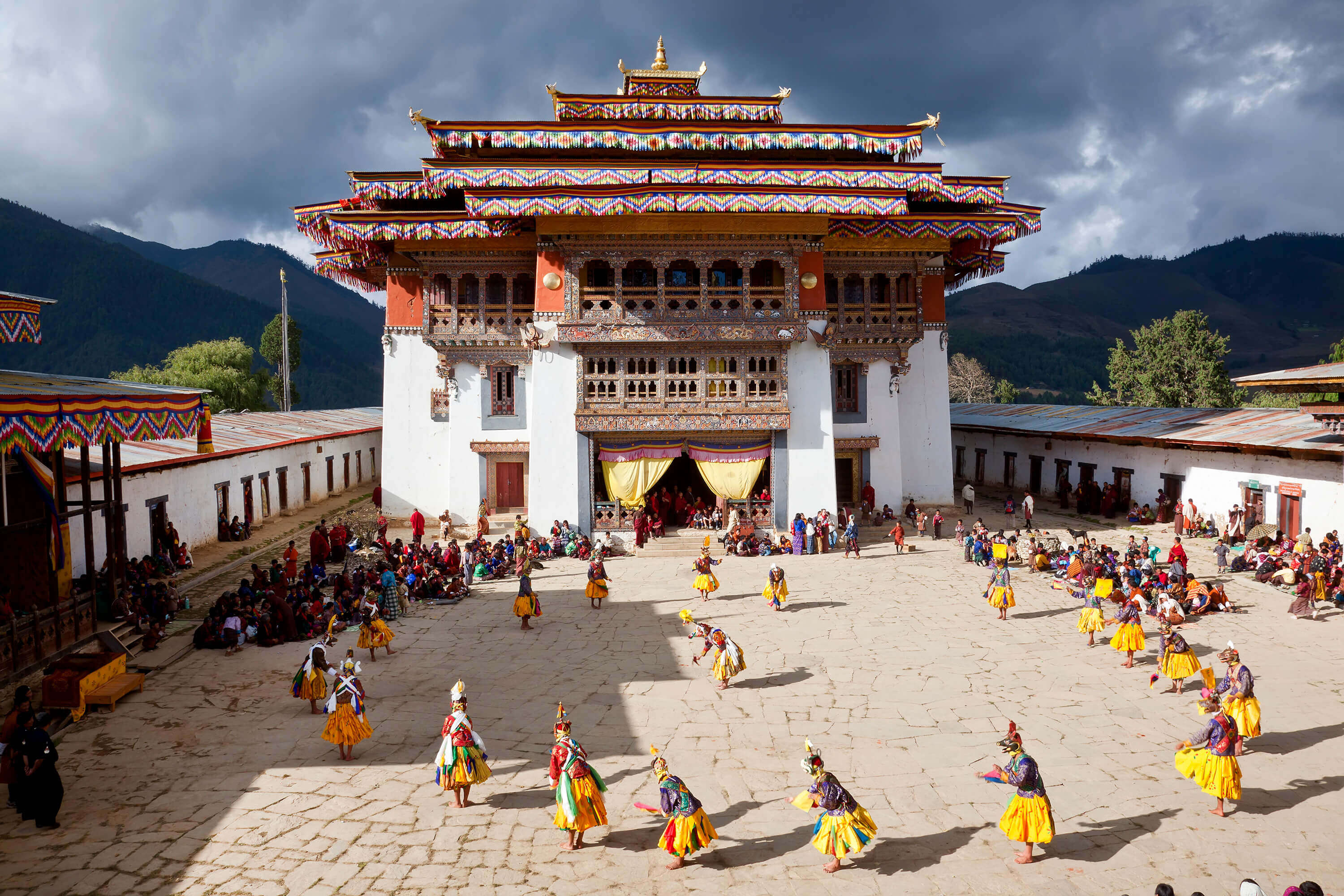 Những lễ hội không thể bỏ lỡ tại Bhutan Những lễ hội không thể bỏ lỡ tại Bhutan