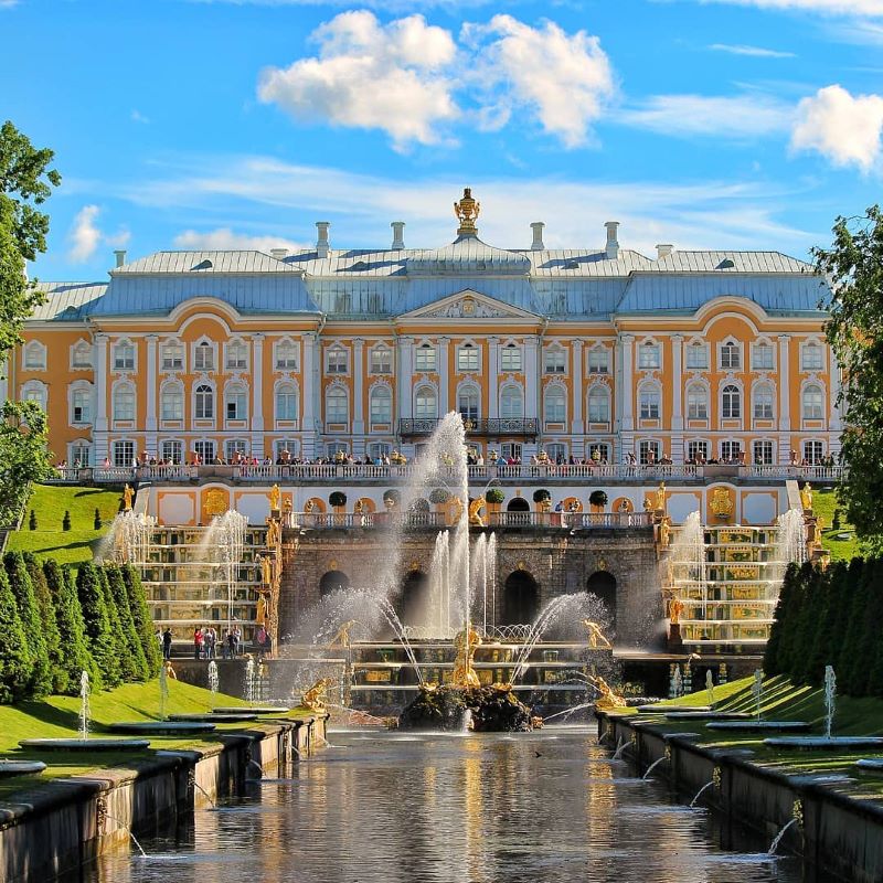 Cung điện M&ugrave;a h&egrave; Peterhof