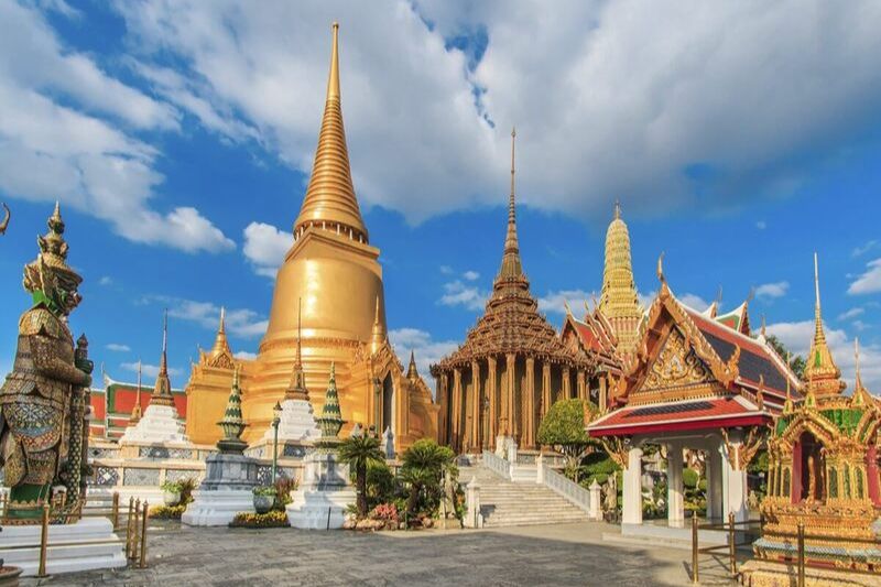 Bangkok, Th&aacute;i Lan - Th&agrave;nh phố ch&ugrave;a V&agrave;ng s&ocirc;i động