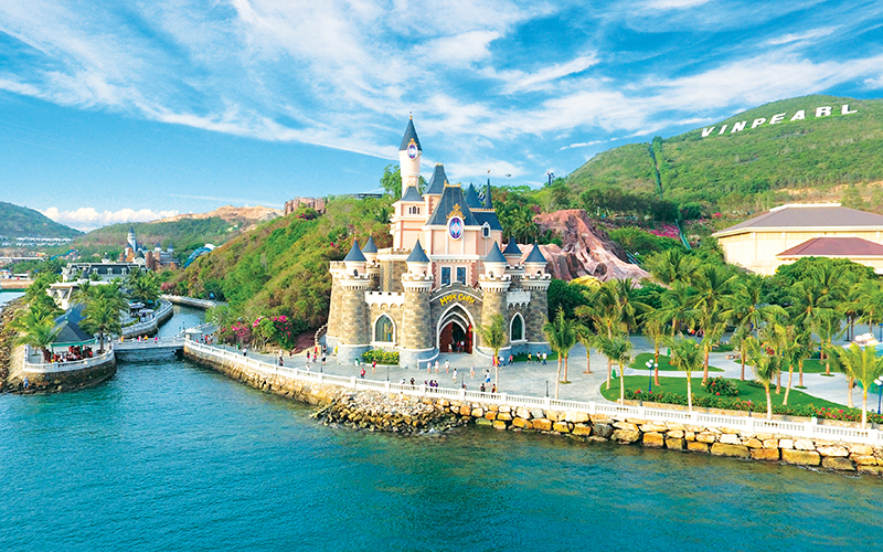 Kh&aacute;m ph&aacute; những b&atilde;i biển đẹp nhất tại Nha Trang