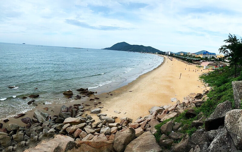 Bãi biển Thiên Cầm, Hà Tĩnh Bãi biển Thiên Cầm, Hà Tĩnh