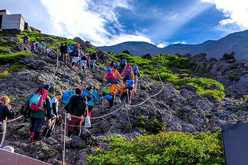 Trải nghiệm leo núi Phú Sĩ duy nhất trong năm Trải nghiệm leo núi Phú Sĩ duy nhất trong năm
