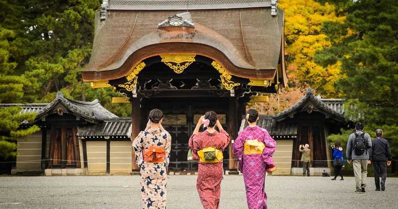 Cung điện ho&agrave;ng gia Kyoto