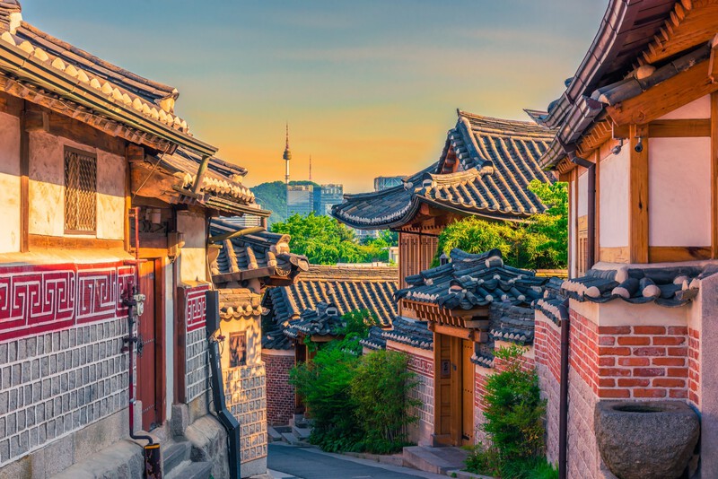 Ngôi làng cổ Bukchon Hanok giữa lòng Seoul sầm uất Ngôi làng cổ Bukchon Hanok giữa lòng Seoul sầm uất