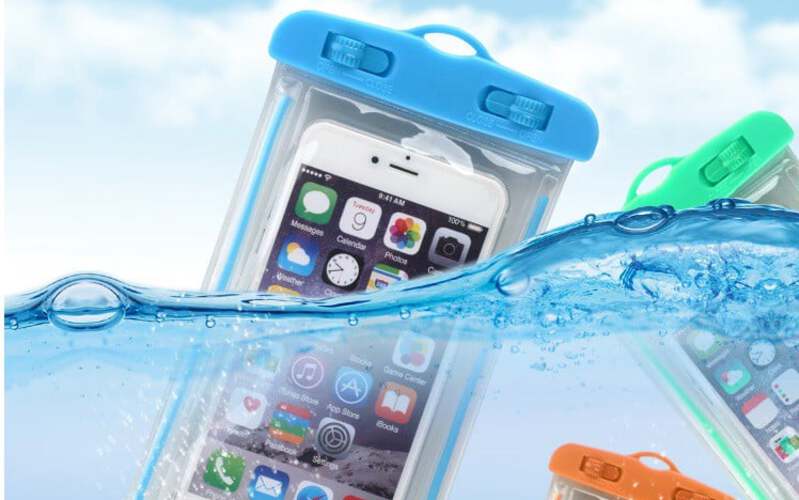 T&uacute;i chống nước khi đi du lịch