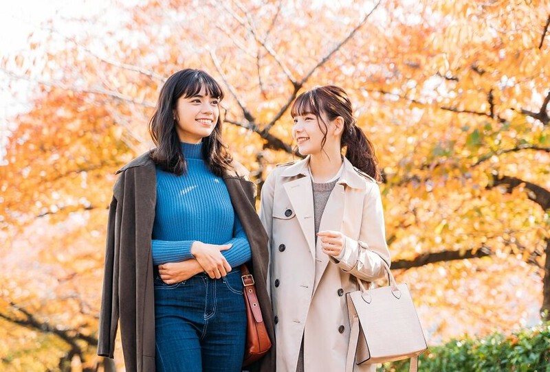 Trang phục giữ ấm là "vật bất ly thân" trong các chuyến du lịch mùa thu Trang phục giữ ấm là "vật bất ly thân" trong các chuyến du lịch mùa thu